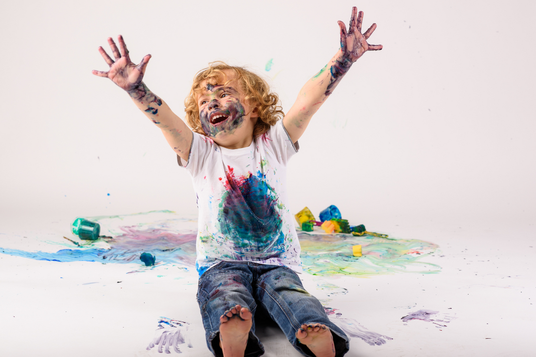 messy-kid-crafting